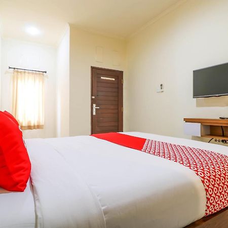 Oyo 2178 Merthan House 세미냑 외부 사진