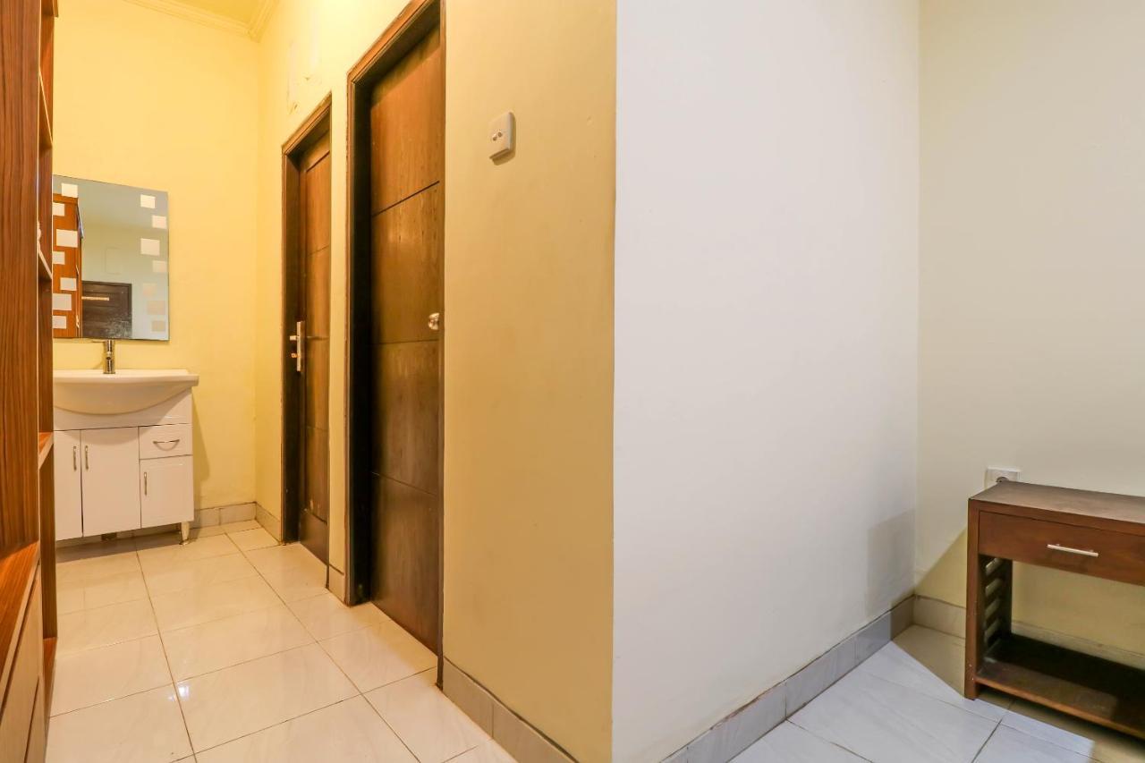 Oyo 2178 Merthan House 세미냑 외부 사진