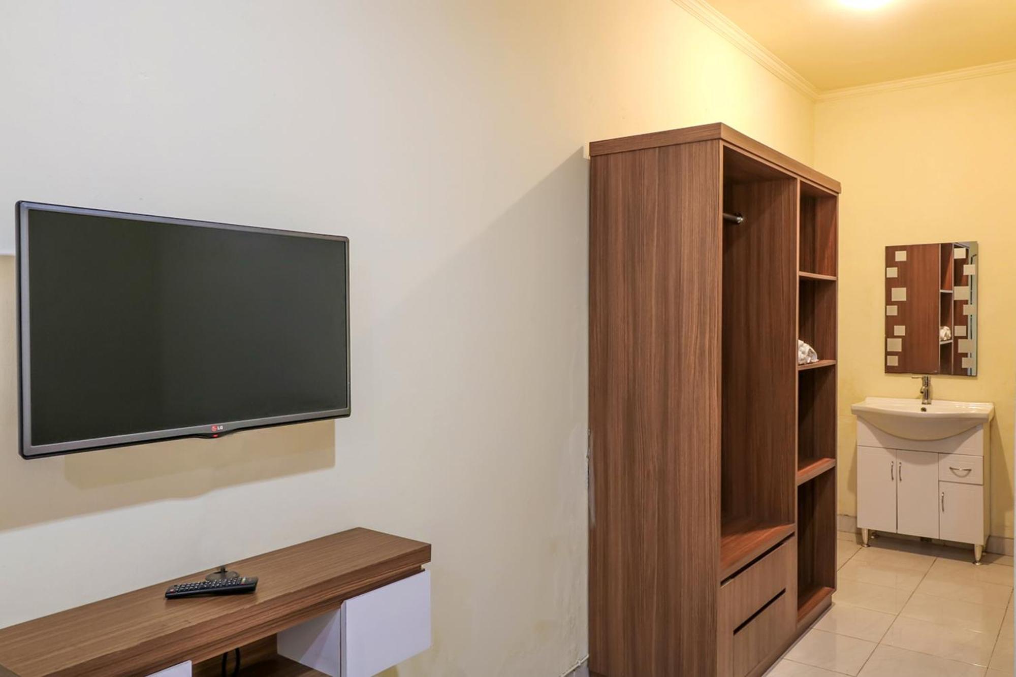Oyo 2178 Merthan House 세미냑 외부 사진